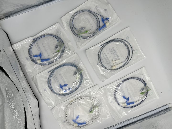 Disposable Medical Pu Pvc 2 way 3 ways Stomach Nadogastric Feeding Silicone Ng Tube For Adults